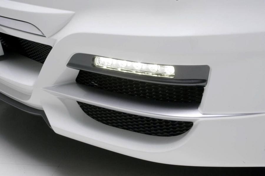  BMW 7-Series by Wald 2010 года  (фото 8 из 15)